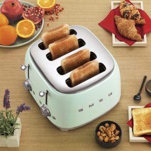 Máy Nướng Bánh Mì Smeg TSF03PGEU Pastel Green