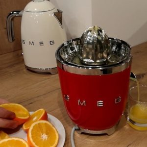 Máy Vắt Cam SMEG CJF01RDEU Red