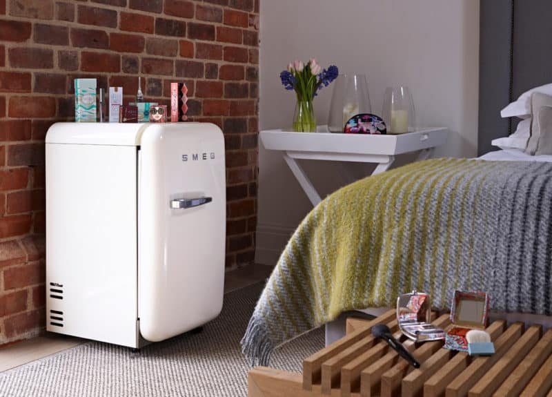 Tủ Lạnh Mini SMEG FAB5R 34L
