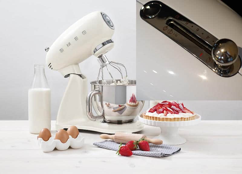 Máy Trộn Bột Smeg SMF03CREU Màu Kem 9 Máy Trộn Bột Smeg SMF03CREU Màu Kem