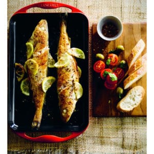 Chảo Nướng LeCreuset L2034 Màu Đỏ Anh Đào Hình Chữ Nhật 32x22cm 2 Grilled Fish with Lemon Large Gia Dụng Đức Đà Nẵng