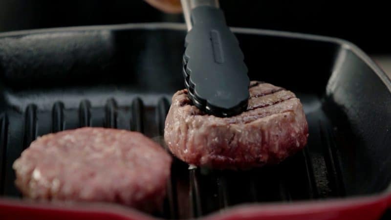 Chảo Nướng LeCreuset L2034 Màu Đỏ Anh Đào Hình Chữ Nhật 32x22cm 6 maxresdefault Gia Dụng Đức Đà Nẵng