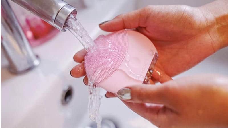 Máy Rửa Mặt Foreo LUNA Mini 2 Pearl Pink 5 Máy Rửa Mặt Foreo LUNA Mini 2 Pearl Pink