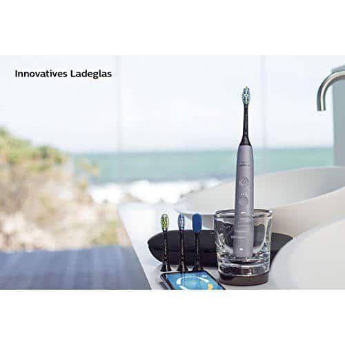Philips-Sonicare-DiamondClean-Smart-Schallzahnbrste-HX992443-mit-5-Putzprogrammen-3-Intensitten-Ladeglas-USB-Reiseetui-und-4-Brstenkpfen-schonendes-Putzen-dank-Drucksenso0 Bàn Chải Điện Philips HX9924/43 DiamondClean Smart