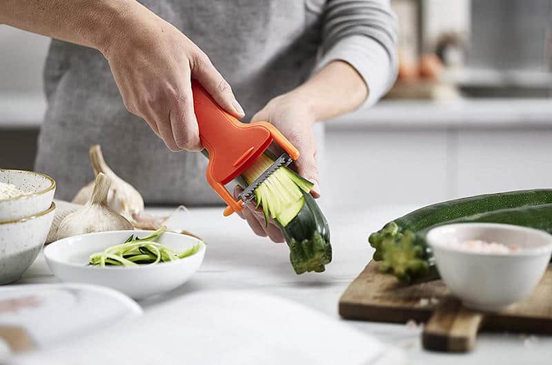 Dụng Cụ Nạo Rau Củ Quả Joseph Joseph 20168 SafeStore 8 Dụng Cụ Nạo Rau Củ Quả Joseph Joseph 20168 SafeStore