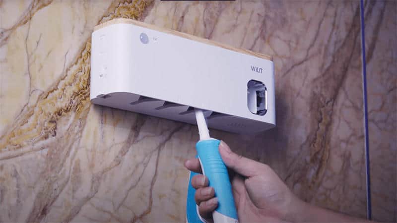 Hộp Đựng Bàn Chải Đánh Răng Và Nhả Kem Tiệt Trùng Wilit TS1-EU UVC07
