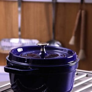 Nồi Gang Staub Round Cocotte Blue 20cm 40510-264-0 2 Nồi Gang Staub Round Cocotte Blue 20cm 40510-264-0
