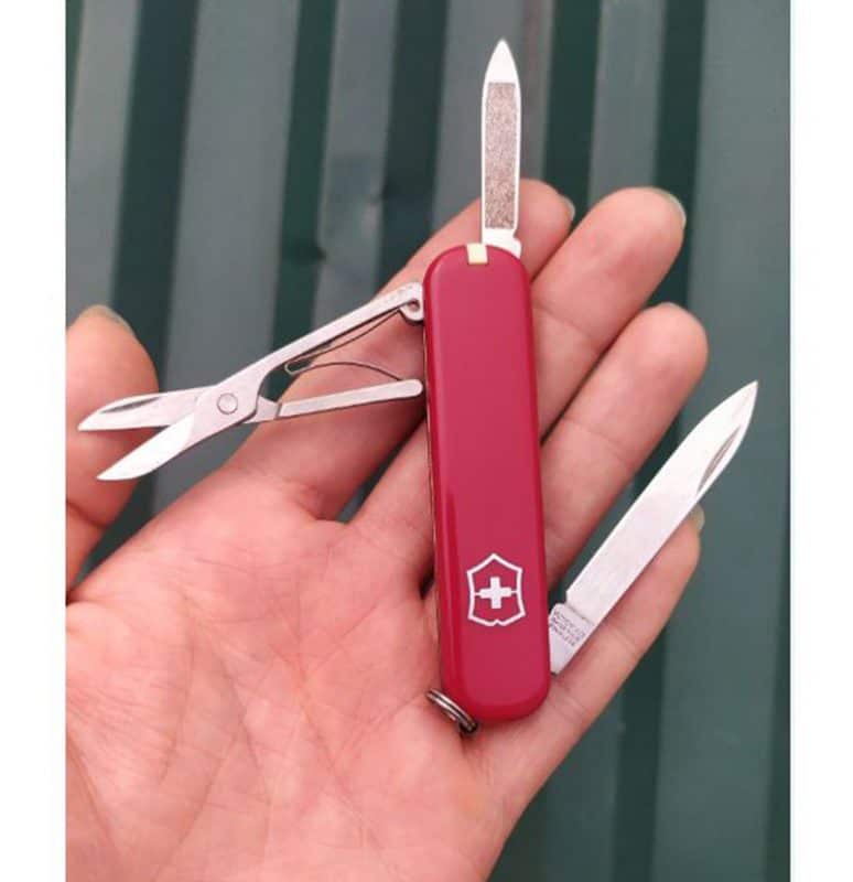 Dụng Cụ Đa Năng Victorinox Ambassador 0.6503 - Red