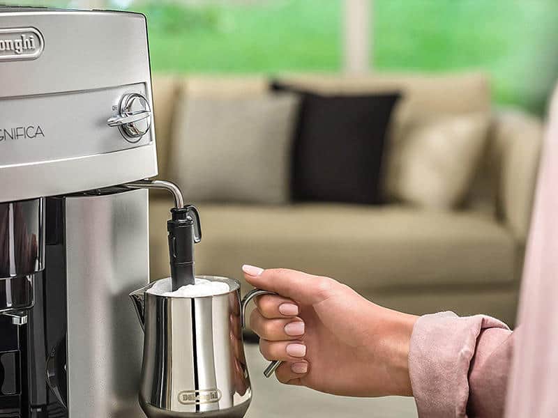 Máy Pha Cà Phê DeLonghi Magnifica ESAM 3200