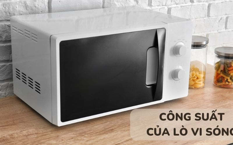 Công suất lò vi sóng có ảnh hưởng đến khả năng tiêu thụ điện năng không