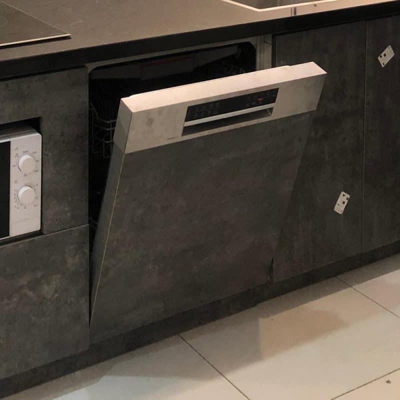 Lắp Đặt Máy Rửa Bát Bosch tại Quận Tây Hồ