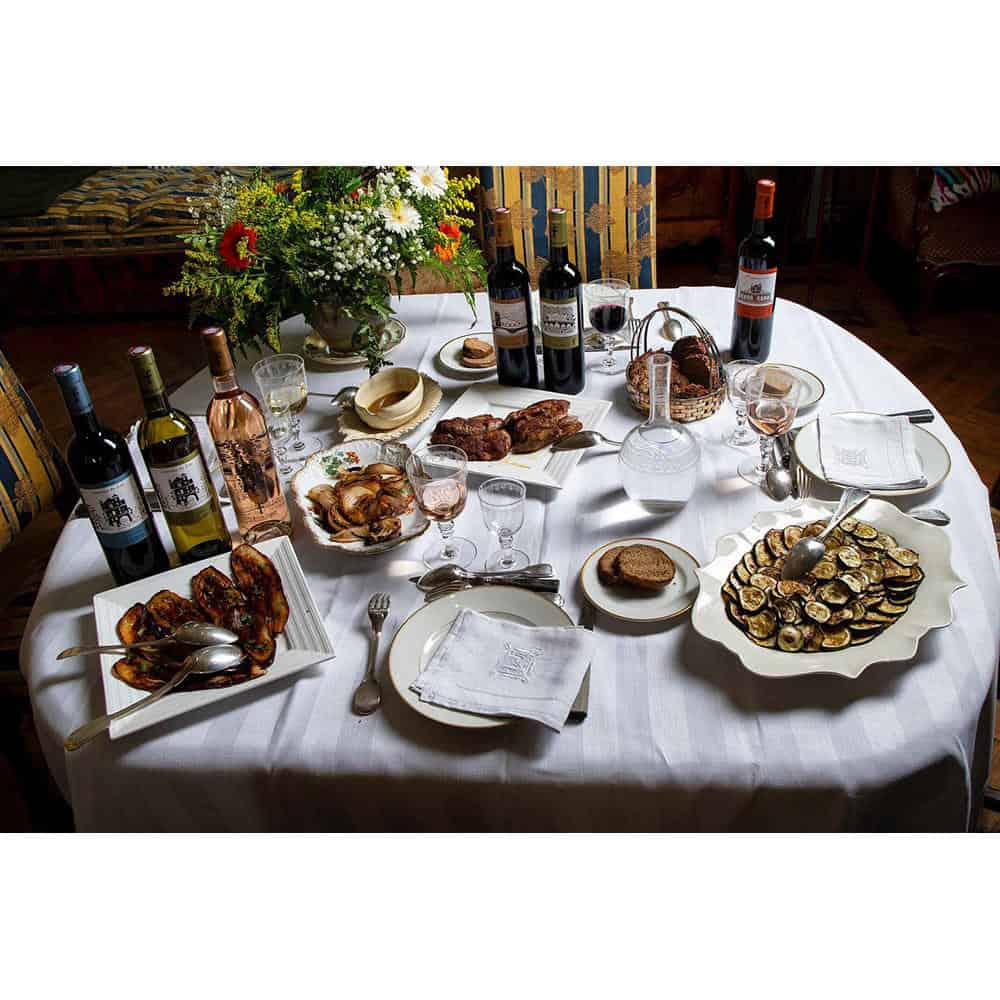 Rượu Vang Famille Fabre Chateau De Rieux Demi Muid Rượu Vang Famille Fabre Chateau De Rieux Demi Muid