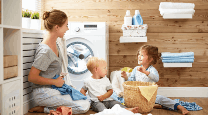 Tìm Hiểu Những Công Dụng Tuyệt Vời Của Máy Sấy Quần Áo 4 Diệt khuẩn, khử mùi