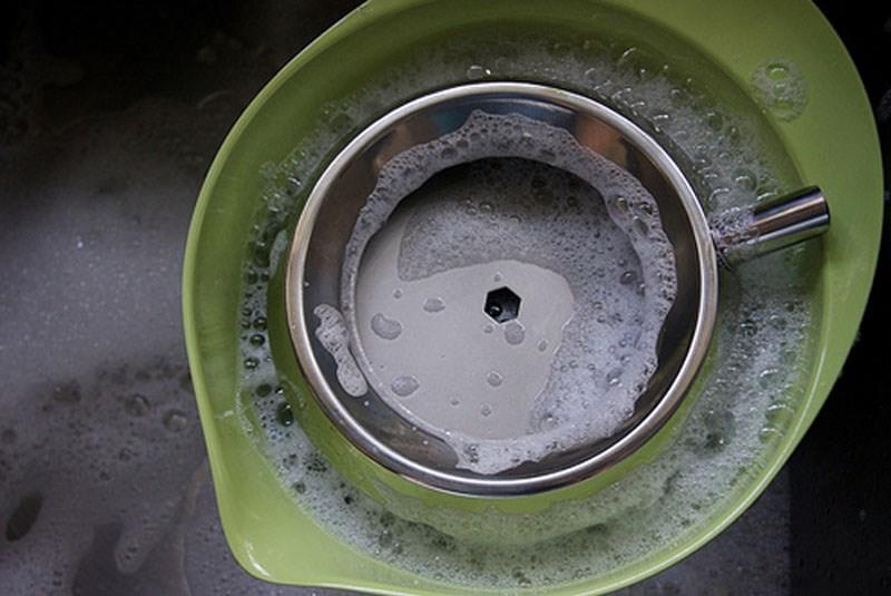 ve-sinh-may-ep-trai-cay-3