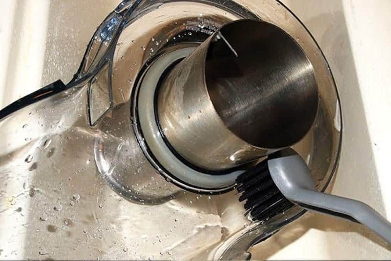 ve-sinh-may-ep-trai-cay-4