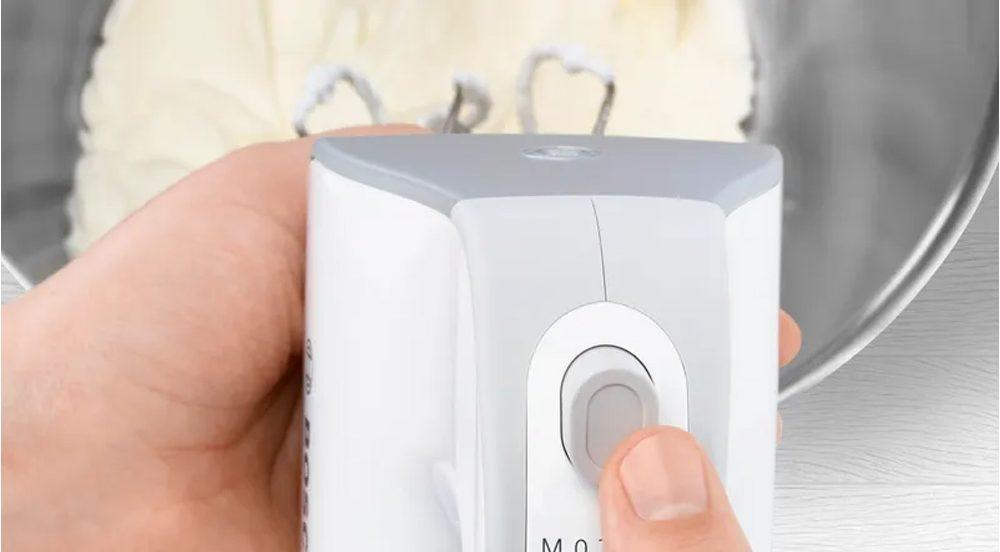 Máy Đánh Trứng Cầm Tay Bosch MFQ40301 Beige 11 May Danh Trung Cam Tay Bosch MFQ40301 Beige 11 e1647680005105 Gia Dụng Đức Đà Nẵng