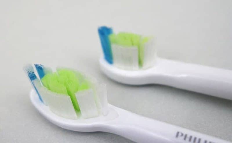 cau-tao-ban-chai-danh-rang-dien-4 cau-tao-ban-chai-danh-rang-dien-4