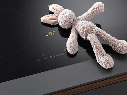 Bếp Từ 4 Vùng Nấu Miele KM 7564 FL 8 Bếp Từ 4 Vùng Nấu Miele KM 7564 FL