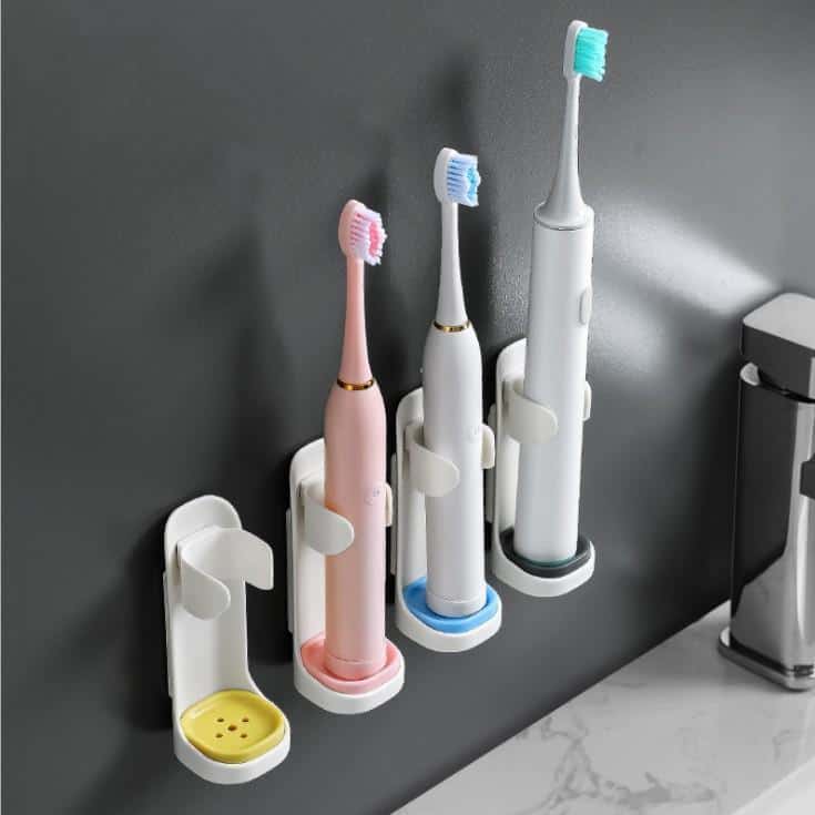 tay-vet-moc-tren-ban-chai-dien-7