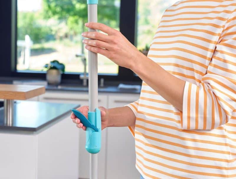 Cây Lau Nhà Leifheit 52120 Twist Medium Ergo