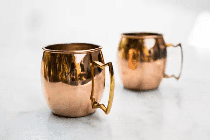 Chảo và cốc bằng đồng