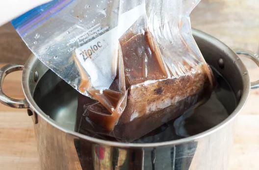 Mẹo Tận Dụng Máy Nấu Chậm Sous Vide 7 Túi đựng thực phẩm nấu chậm sous vide