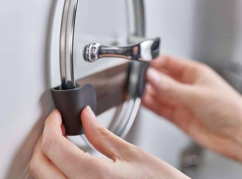 Bộ 4 Giá Đỡ Nắp Xoong Nồi Dán Tường Joseph Joseph 85149