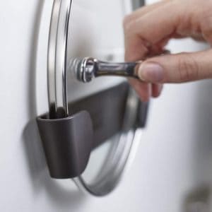 Bộ 4 Giá Đỡ Nắp Xoong Nồi Dán Tường Joseph Joseph 85149