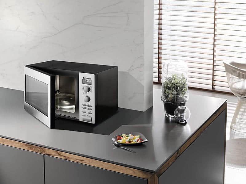 Lò Vi Sóng Kèm Nướng Miele M 6012 SC