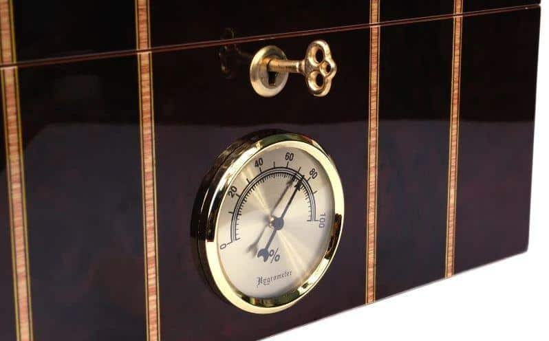 12 Mẹo Điều Chỉnh Độ Ẩm Tốt Nhất Cho Xì Gà 2 Sử dụng ẩm kế để đo độ ẩm