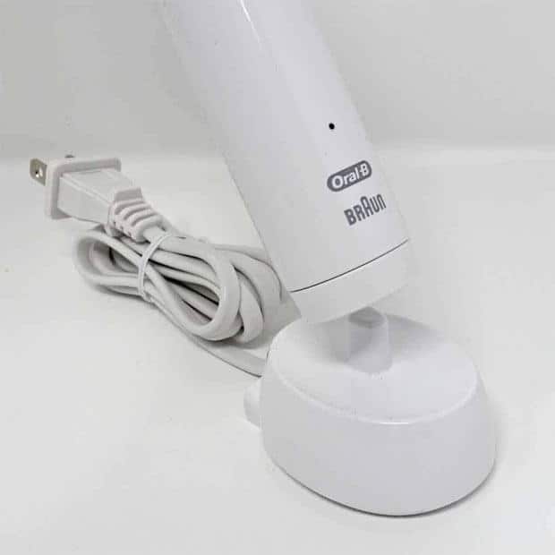 So sánh bàn chải điện Oral B và Philips, thương hiệu nào tốt? 3 so-sanh-ban-chai-dein-oralb-va-philips-3