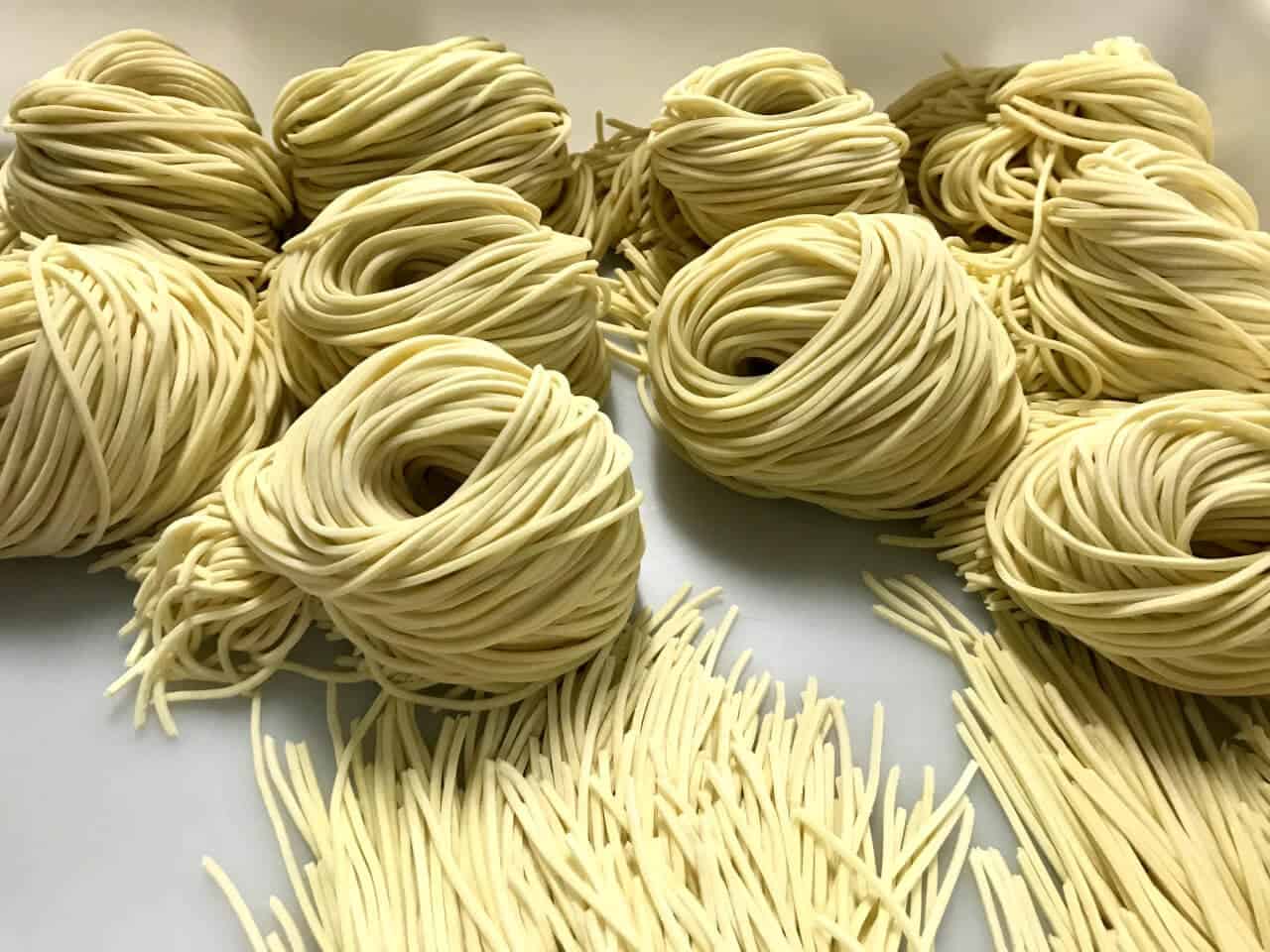 Review Máy Làm Bún Gia Đình Tốt Nhất 2022 9 Cách làm mỳ ramen với máy làm bún mì Philips