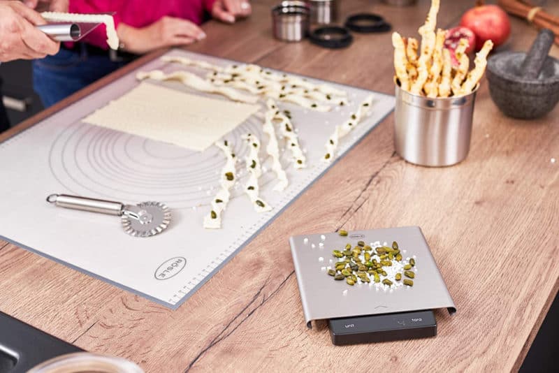 Tấm Lót Bánh Roesle 12465 68 x 53 cm