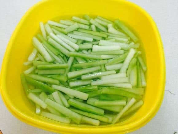 Cách Làm Mứt Bí Truyền Thống Đơn Giản Tại Nhà 6 mứt bí