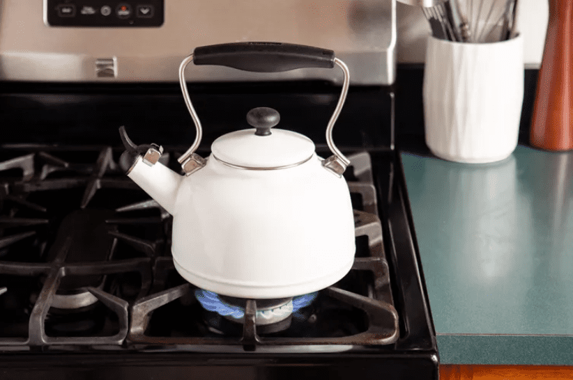 Cách Tẩy Vết Ố Trên Thép Không Gỉ 2 Đun sôi nước