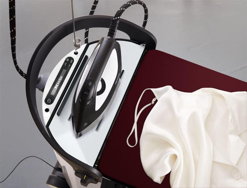 Bàn Ủi Miele B4847 Fashion Master