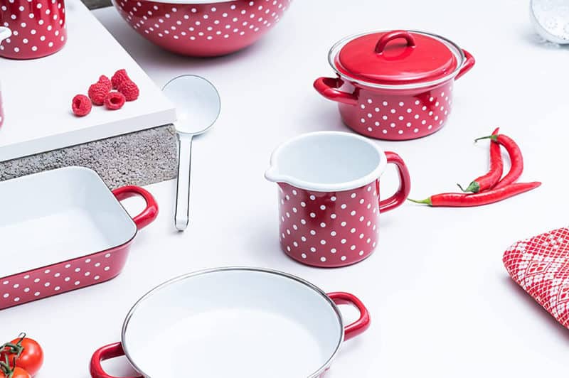 Ca Riess Country 0.75L & 1L Spot Red 5 Ca Riess Country 0.75L & 1L Spot Red