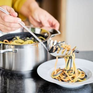 Thìa Dài Múc Mì Spaghetti Roesle 10087 29,5cm Cán Móc 2 Thìa Dài Múc Mì Spaghetti Roesle 10087 29,5cm Cán Móc