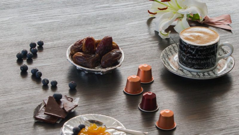 Cách pha cà phê viên nén không dùng máy