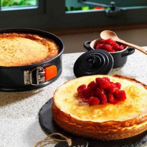 Nồi Gốm LeCreuset Mini Cocotte 10cm - 0,2L Black