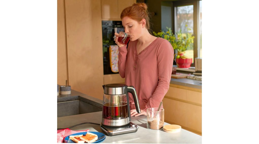 Bình đun nước siêu tốc Russell Hobbs 26200-70 Attentiv Bình đun nước siêu tốc Russell Hobbs 26200-70 Attentiv
