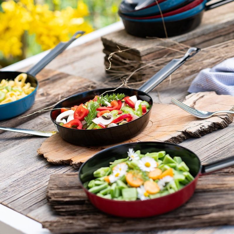 Chảo Riess Classic 0447-020 16cm Red Tay Cầm Sắt Có Móc Treo 