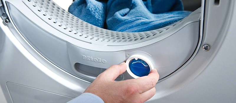 Máy Sấy Quần Áo Heat Pump Miele TWC220WP 8kg