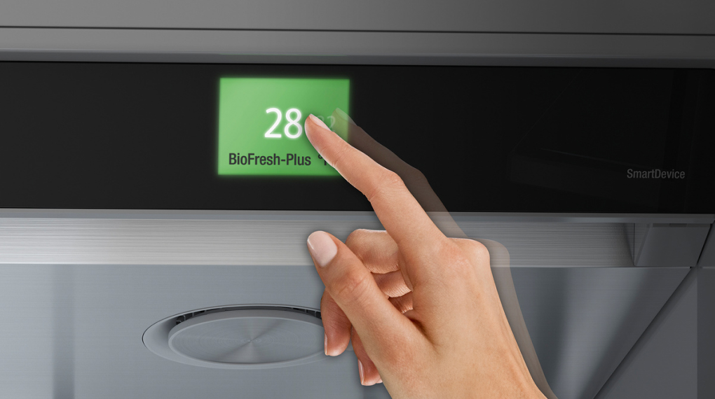 Tủ đông Liebherr 430 lít EGN 9271 Monolith NoFrost - Bảng điều khiển hiện đại tu dong liebherr egn 9271 6 Gia Dụng Đức Đà Nẵng