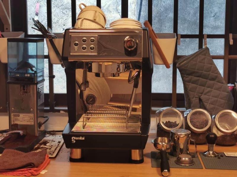 Cách sử dụng máy pha cà phê Gemilai đúng cách 4 Cách vệ sinh máy pha cà phê gemiai