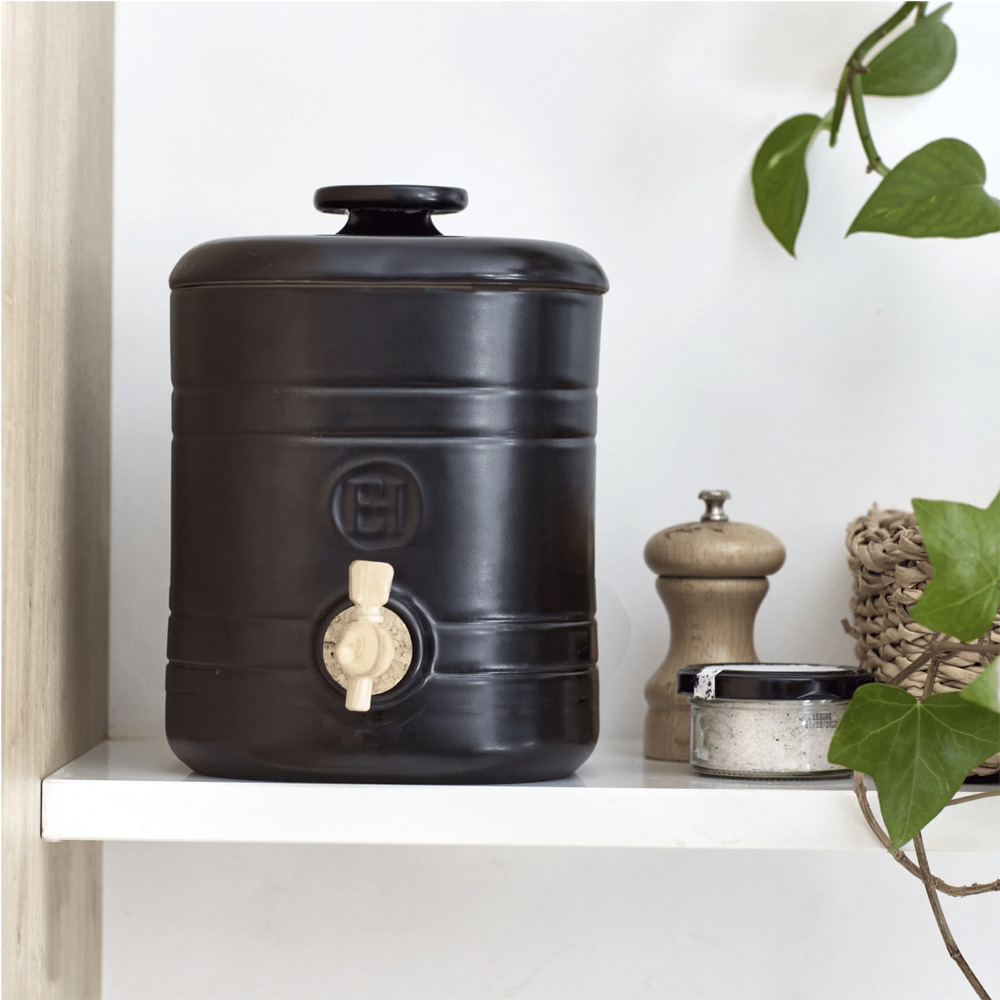 Bình Ủ Giấm Emile Henry EH716682-4 Bình Ủ Giấm Emile Henry EH716682 15,4x15,4x20,7cm 2.5L Màu Đen Truffle