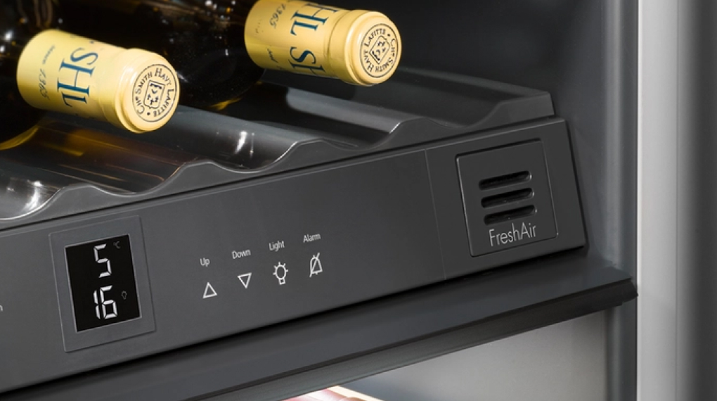 Tủ bảo quản rượu vang Liebherr UWTes 1672 Vinidor 34 chai âm tủ