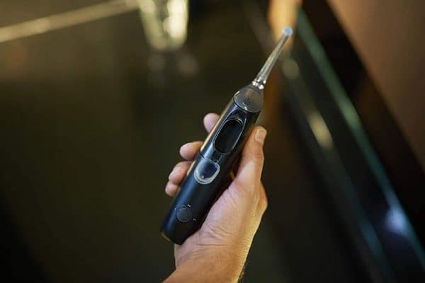 Máy Tăm Nước Philips Sonicare AirFloss Ultra HX8431/03 Màu Đen-4