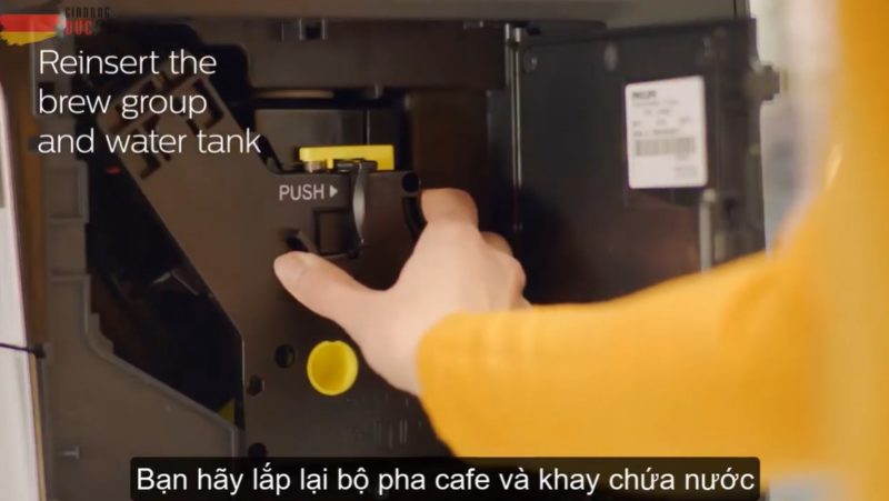 Hướng dẫn chi tiết cách vệ sinh máy pha cà phê Philips 20 Cách vệ sinh máy pha cà phê Philips