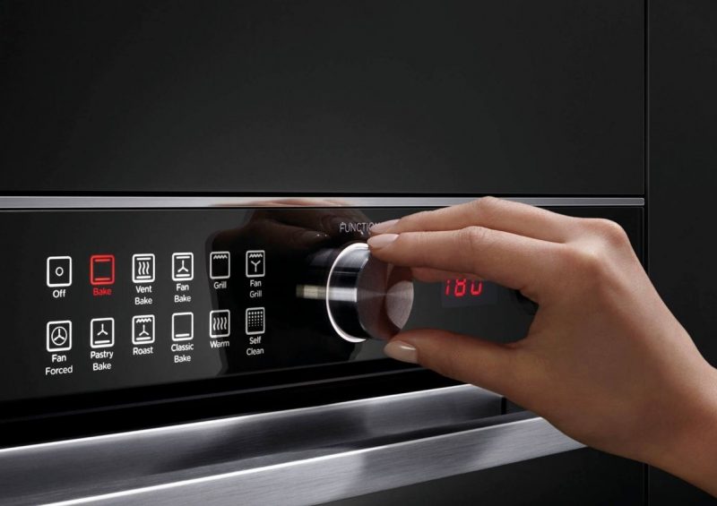 Top 6 cách vệ sinh lò nướng hiệu quả ngay tại nhà 1 Sử dụng chu trình làm sạch của lò nướng để vệ sinh